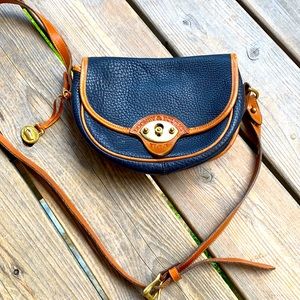 Dooney & Bourke crossbody bag